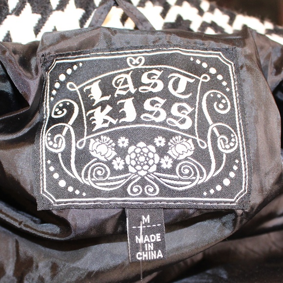 Last Kiss Black/White Pea Coat - Picture 8 of 8